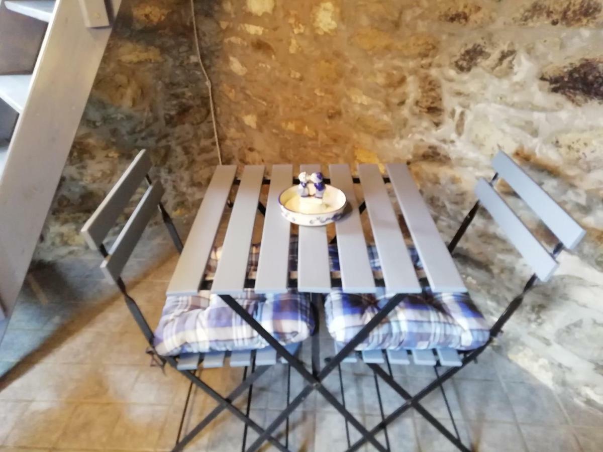 Micro-Cottage In Pietra La Ratatouille Dego 外观 照片