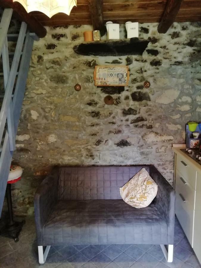 Micro-Cottage In Pietra La Ratatouille Dego 外观 照片